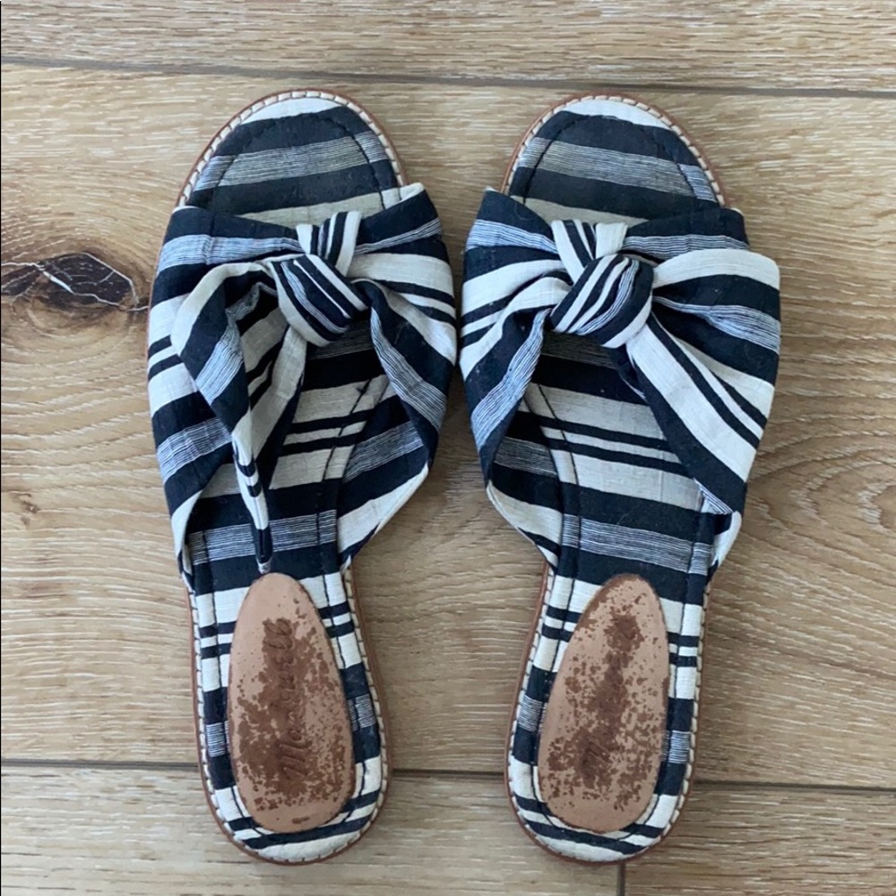 Madewell half bow sandal